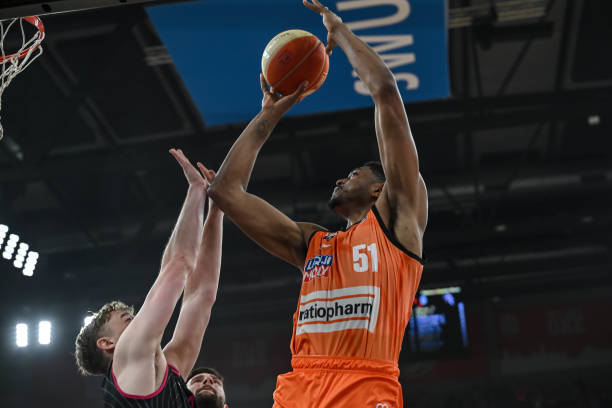 英媒:马竞密切关注西汉姆联岁前锋路易斯-吉列尔梅.