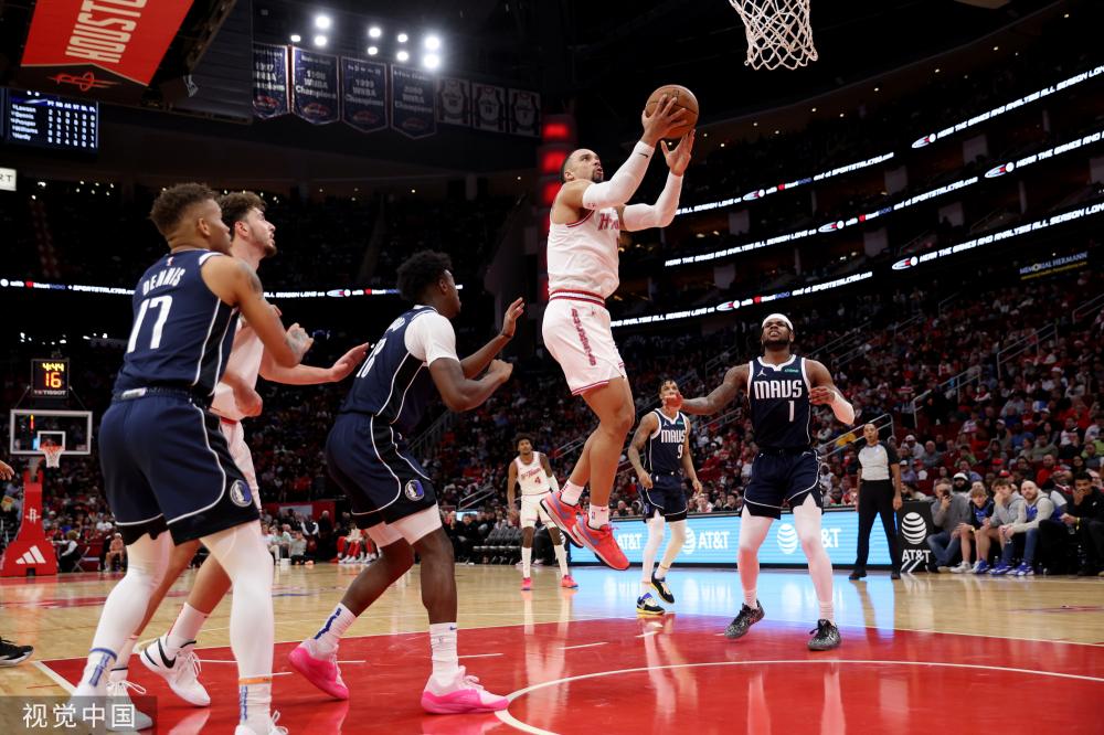 为中场球员 为中场球员