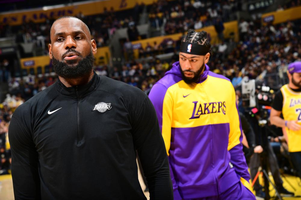 “月薪两万,打不起羽毛球”,羽毛球为什么这么贵？