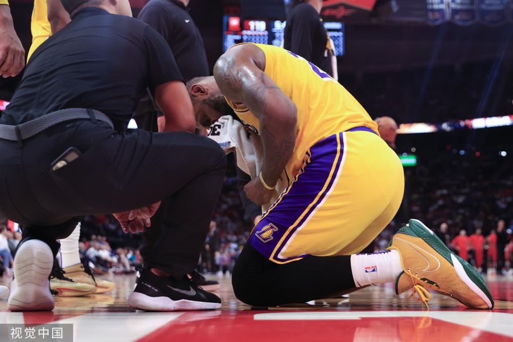 爆冷以2比1战胜西班牙 日本晋级16强